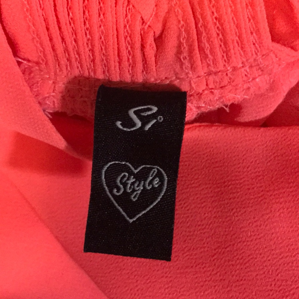Pink Tank Top - Picture 3 of 4